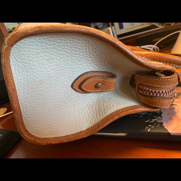 VINTAGE DOONEY &  BOURKE  USA Beige/Brown - Picture 6 of 7